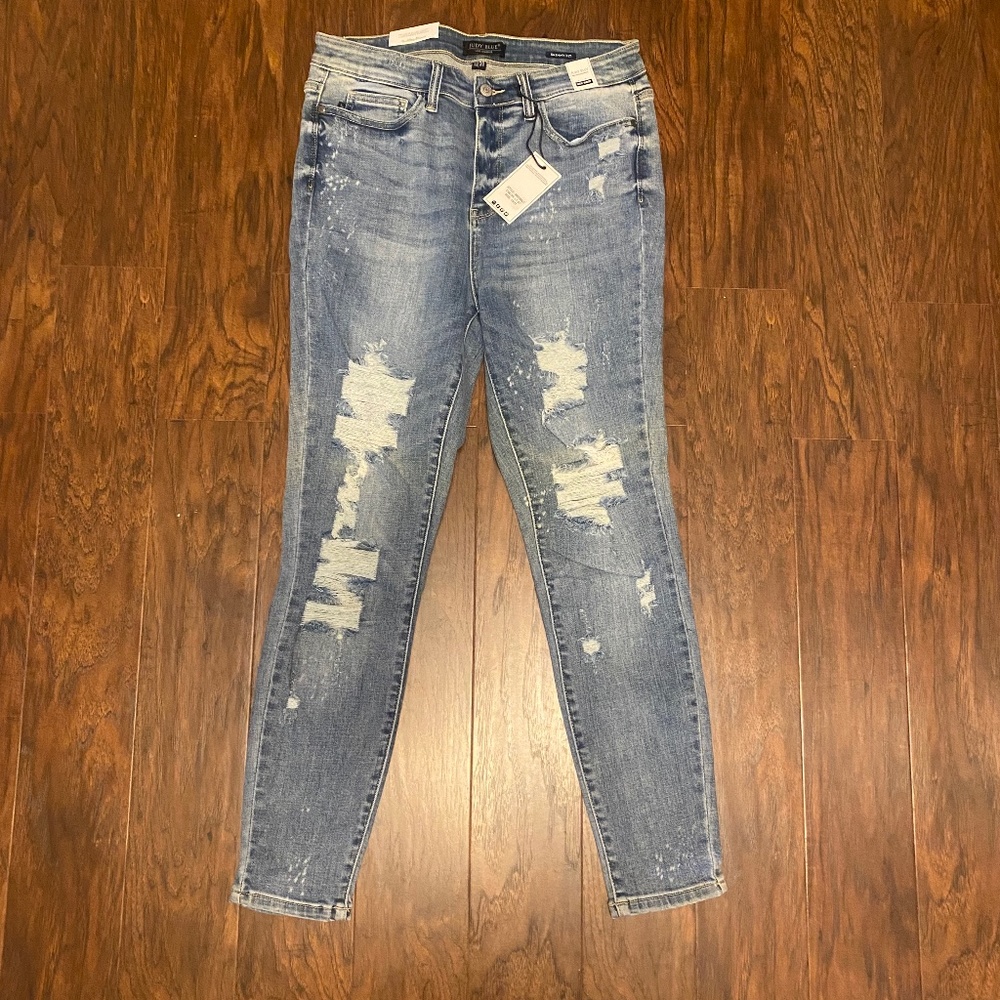 NWT Judy Blue Bleach Destroyed High Waist Skinny Jean - Size 13/31